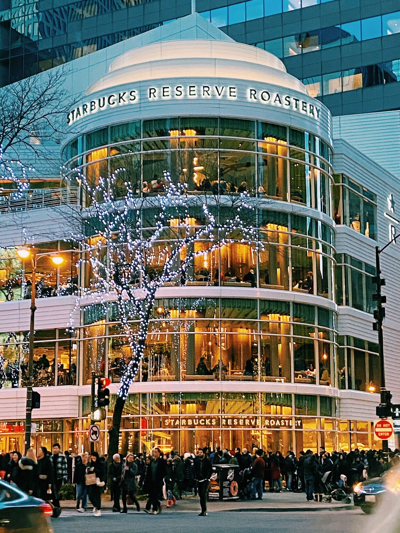 At The World s Largest Starbucks Only The Wait Is Epic By Greg Schwem The Haven Medium At The World s Largest Starbucks Only The Wait Is Epic By Greg Schwem The Haven Medium