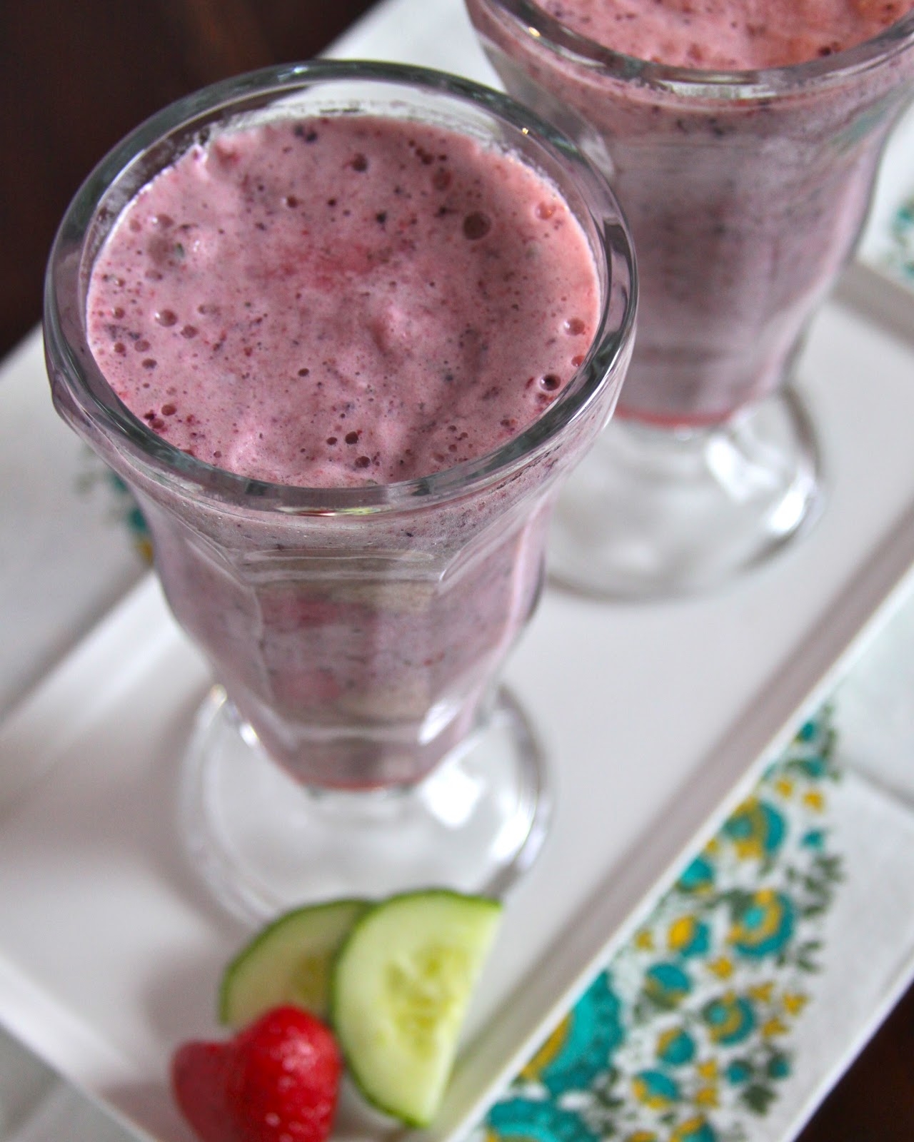 Cucumber Berry Smoothie