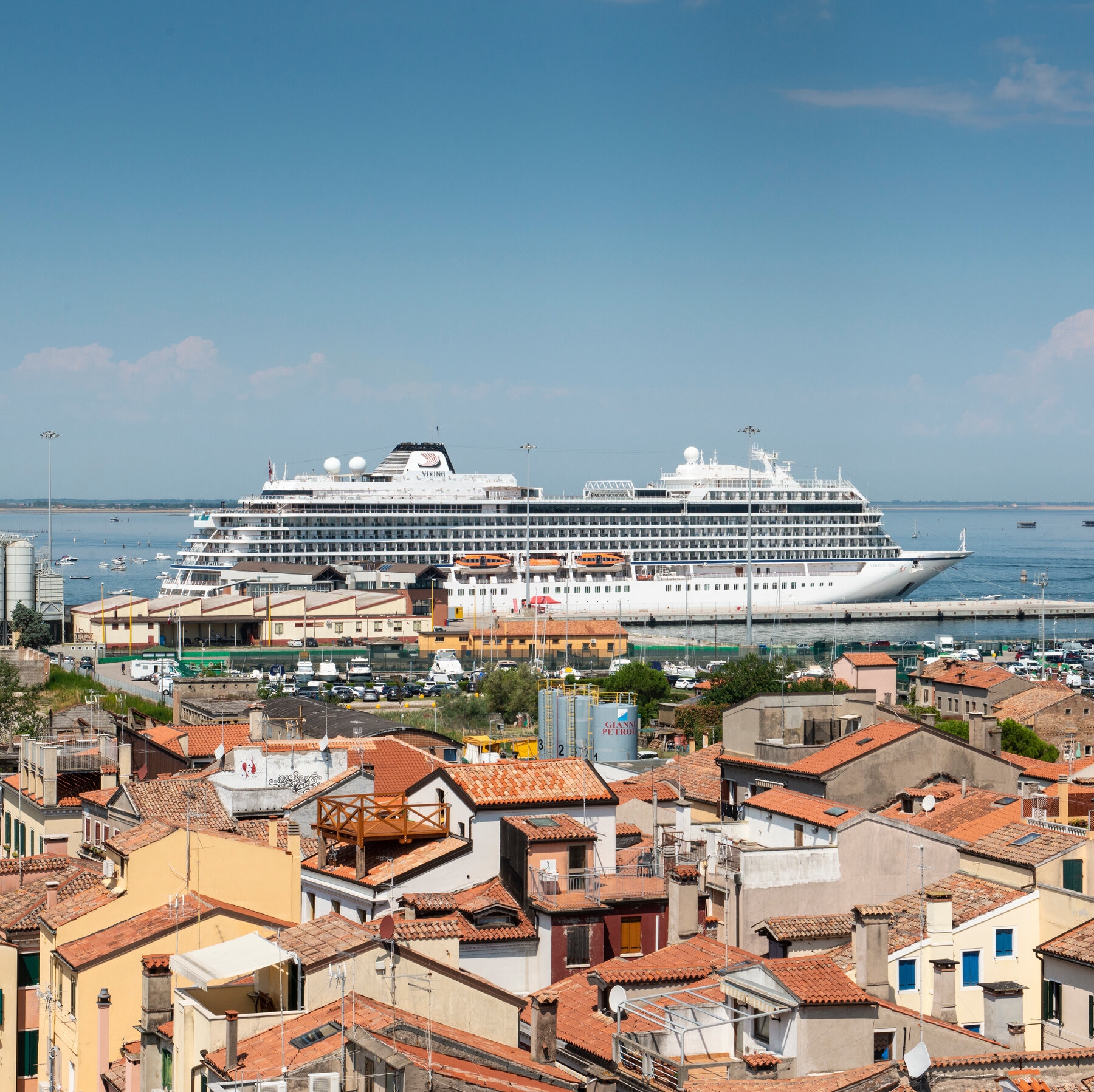 In Little Venice Cruise Ships And An Influx Of Tourists The New York Times In Little Venice Cruise Ships And An Influx Of Tourists The New York Times