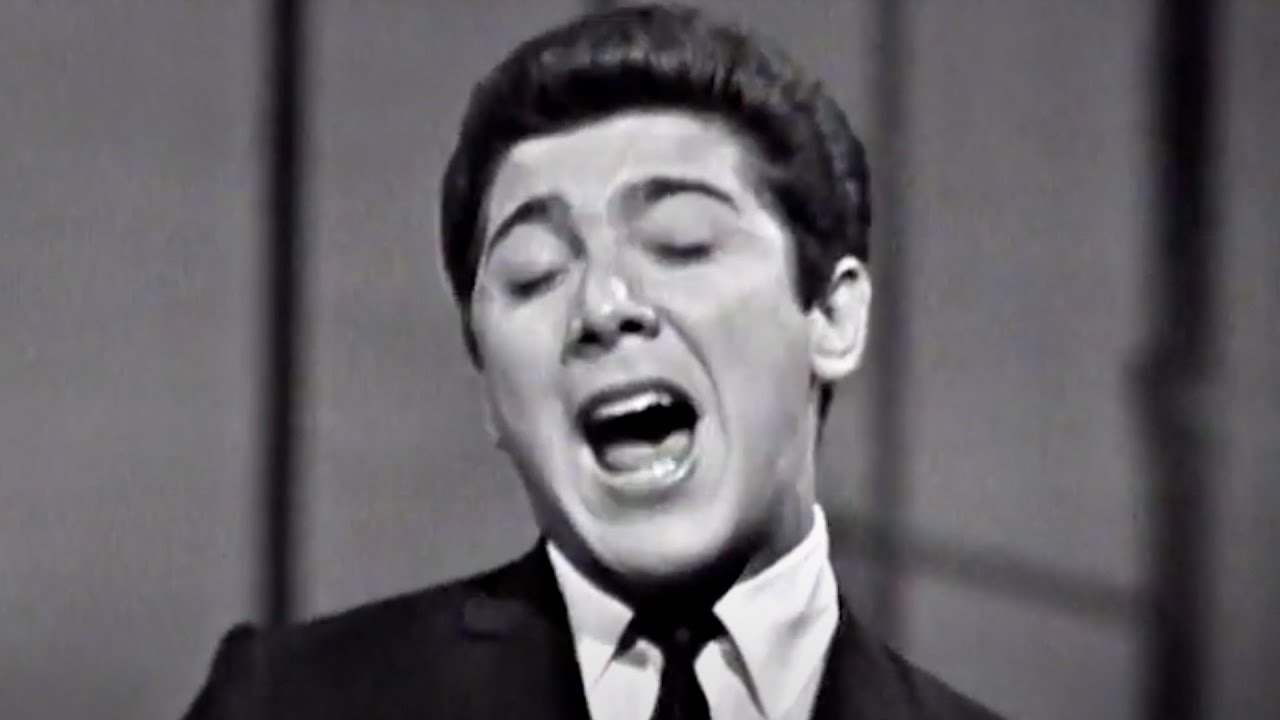 Paul Anka Eso Beso On The Ed Sullivan Show YouTube