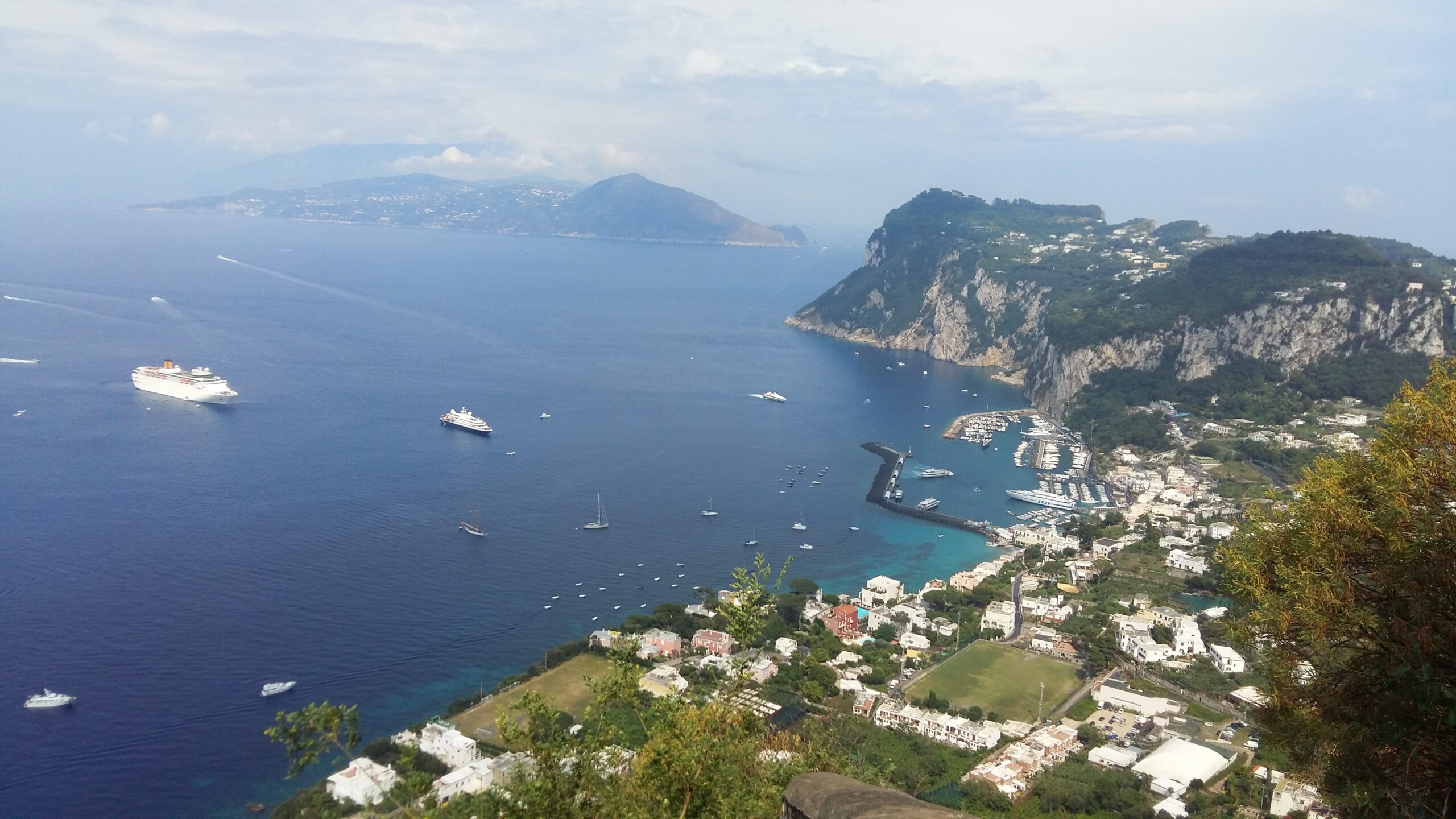 Visit To Capri A Resort Island Of Italy TravelWake